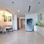 Modern Apartments In Rivergate