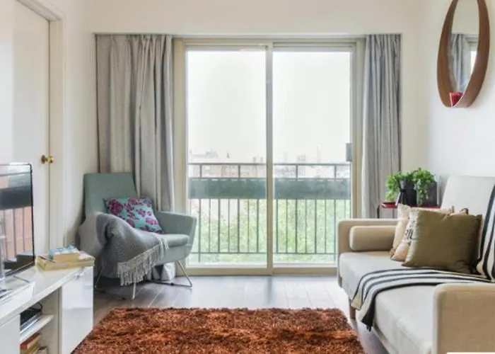Modern Apartments In Rivergate