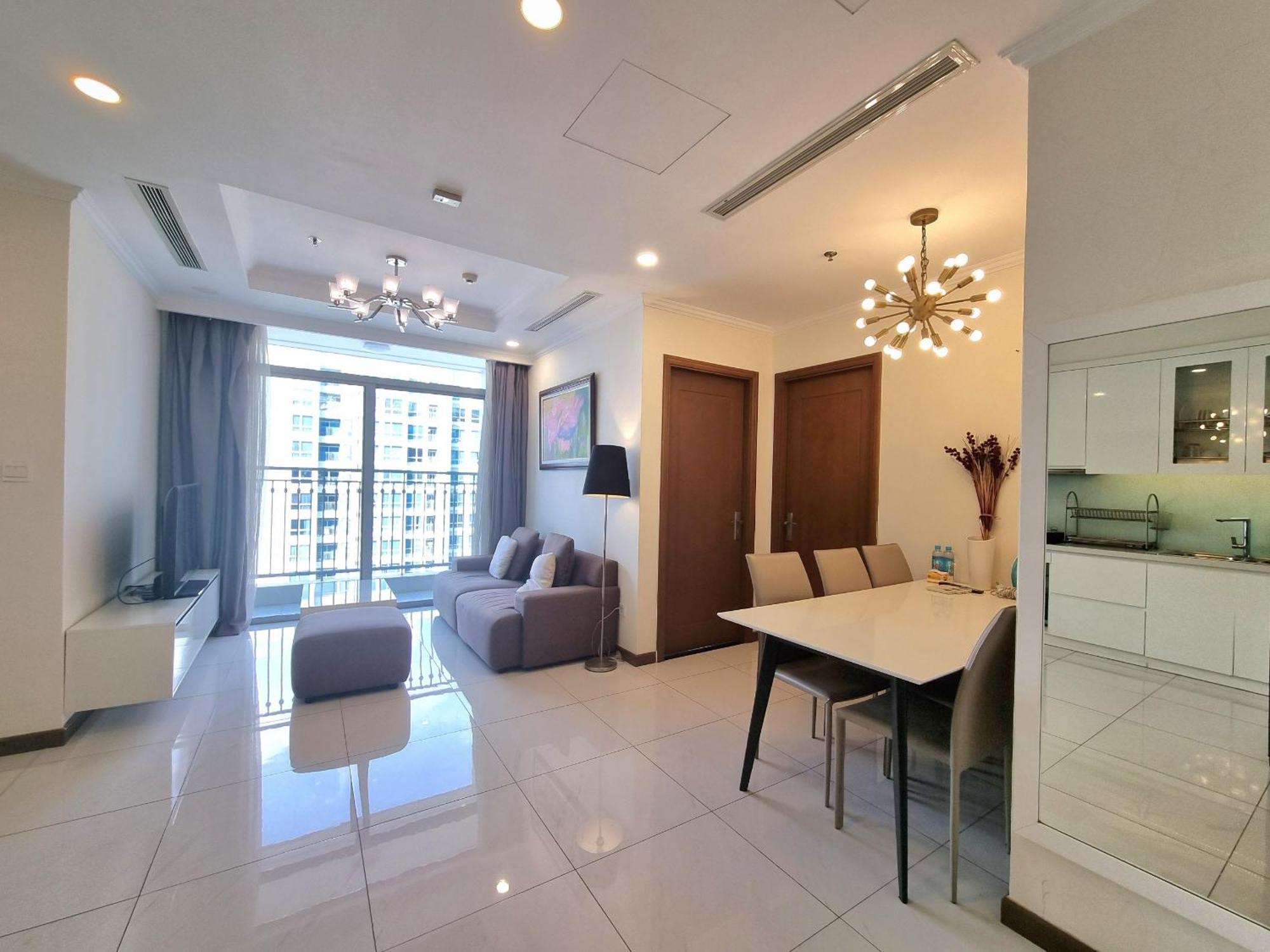 Modern Apartments In Rivergate Căn hộ